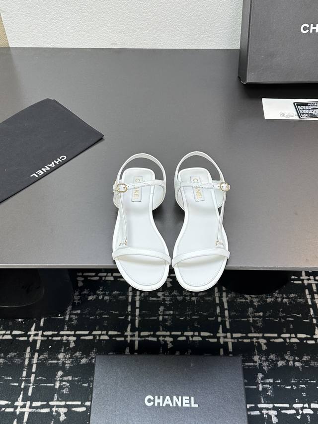 2025Ss Summer Fashion Secrets Are Here! Chanel's Iconic Small Chanel-Style Strap 2025Ss Summer Fashion Secrets Are Here! Chanel's Iconic Small Chanel-Style Strap