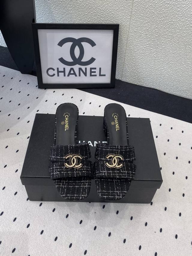 Chanel New Spring/Summer Casual Slippers High-Quality Version Available. Popular Chanel New Spring/Summer Casual Slippers High-Quality Version Available. Popular