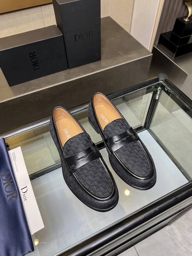 Dio* Dio* Herrenmode! Jedes Detail Ist Sorgf Ltig Verarbeitet, Ein Meisterwerk D Dio* Dio* Herrenmode! Jedes Detail Ist Sorgf Ltig Verarbeitet, Ein Meisterwerk D