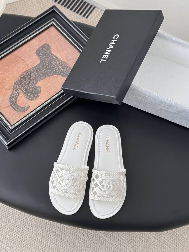 Chanel 25K Spring And Summer New Product Braided Slippers Braided Upper, Sheepsk Chanel 25K Spring And Summer New Product Braided Slippers Braided Upper, Sheepsk