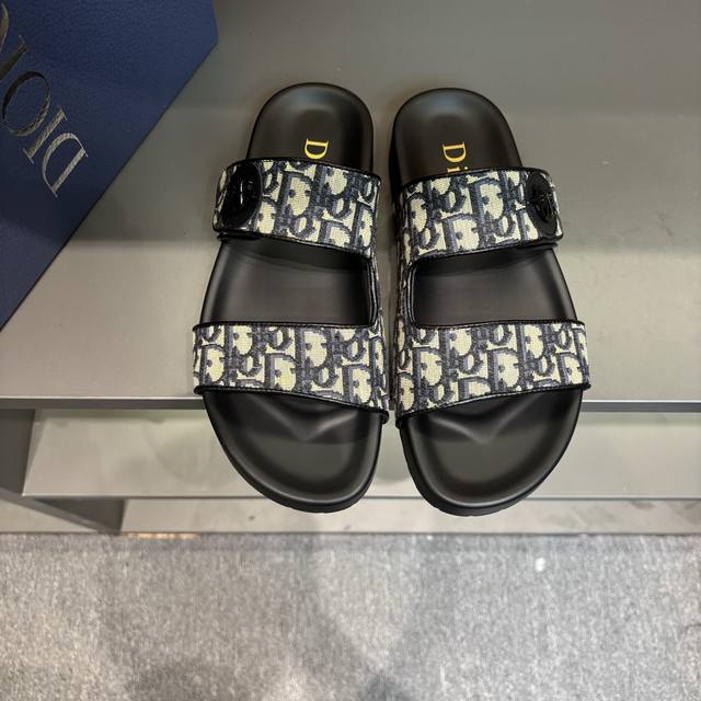 Size 38-45 Dior Latest H-Town Series Oblique Thick-Soled Slippers Sandals Origin Size 38-45 Dior Latest H-Town Series Oblique Thick-Soled Slippers Sandals Origin
