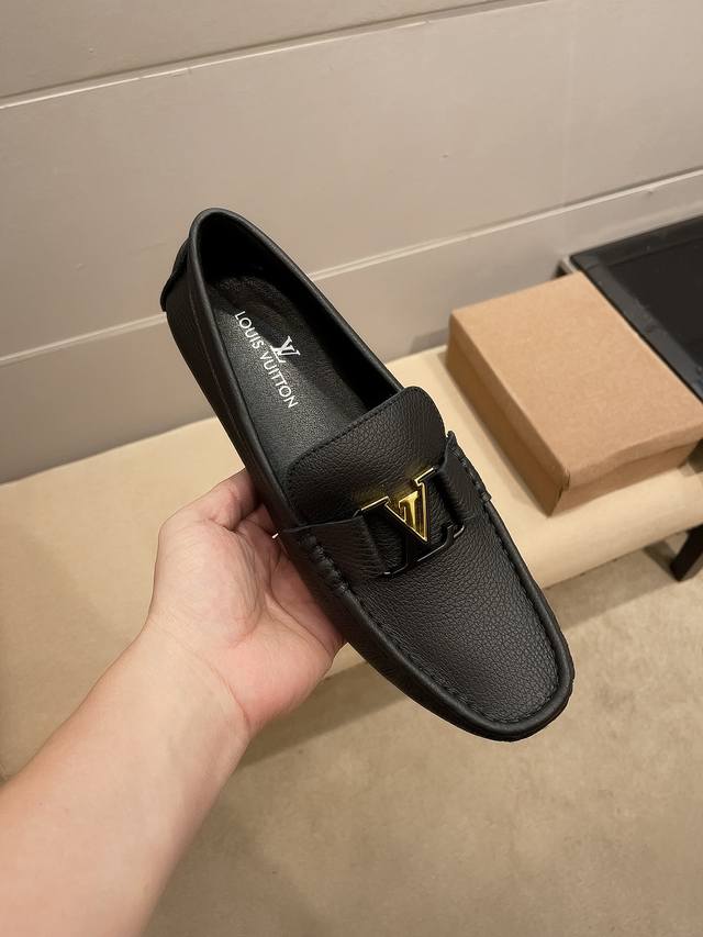 Brand Lv Was Founded In Florence In 1921. It Is One Of The Global Luxury Brands. Brand Lv Was Founded In Florence In 1921. It Is One Of The Global Luxury Brands.