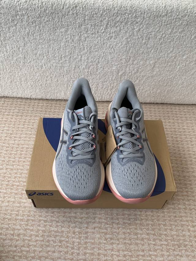 Couple's Asics Gel-Kinsey Max This Asics Gel-Kinsey Max Uses The New Hybrid-Gel Couple's Asics Gel-Kinsey Max This Asics Gel-Kinsey Max Uses The New Hybrid-Gel