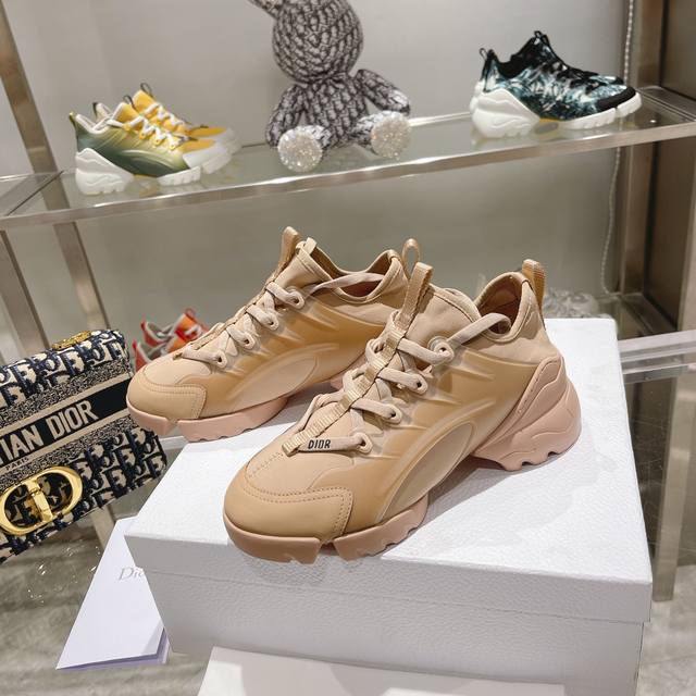 Direct sales of women's shoes and women's clothing Dior sports dad shoes are yo Direct sales of women's shoes and women's clothing Dior sports dad shoes are yo