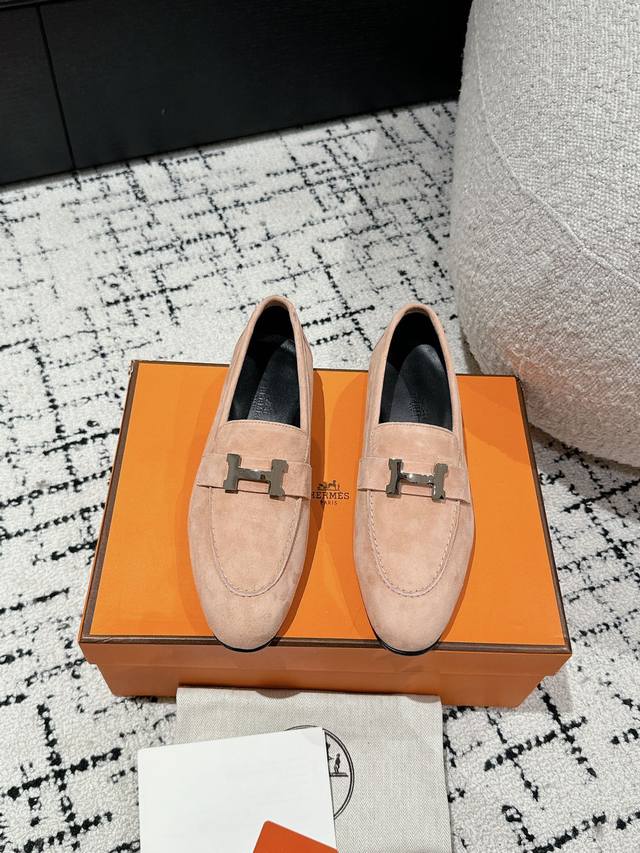 Top versionThe classic Hermes 25Ss is undoubtedly the leader in luxury goods. Ev Top versionThe classic Hermes 25Ss is undoubtedly the leader in luxury goods. Ev