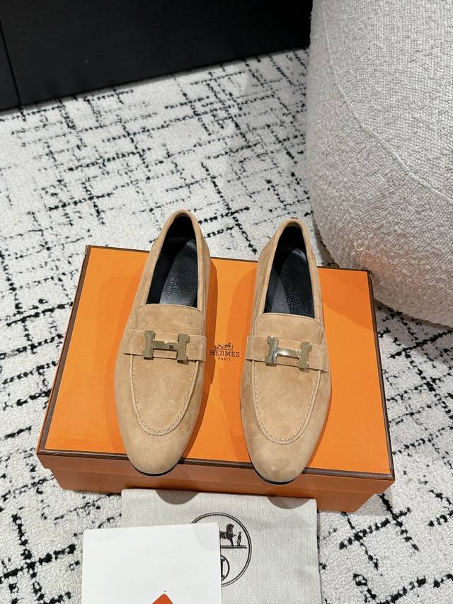 Top version Hermes 25Ss classic model is undoubtedly the leader in luxury goods. Top version Hermes 25Ss classic model is undoubtedly the leader in luxury goods.