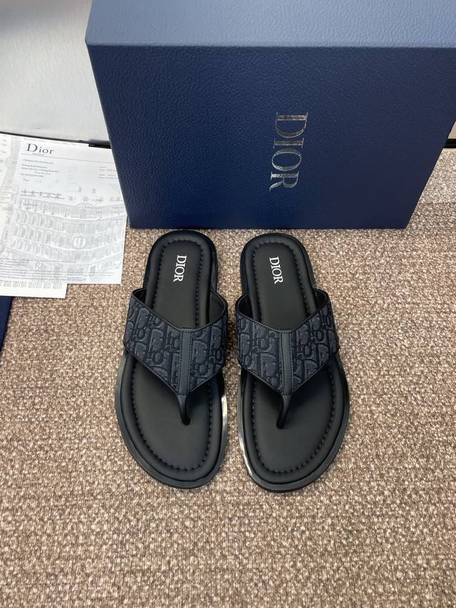 Factory P price P Dior 2025 Spring/Summer runway new Alias flip-flops men's shoe Factory P price P Dior 2025 Spring/Summer runway new Alias flip-flops men's shoe