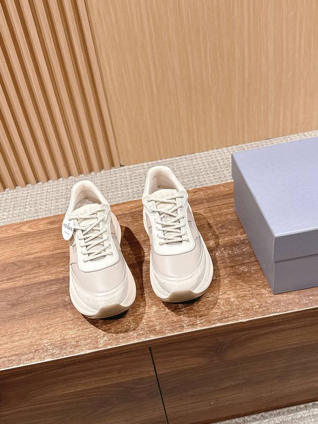 Top version#Hauge's new casual thick-soled sneakers have a user-friendly 7.5cm h Top version#Hauge's new casual thick-soled sneakers have a user-friendly 7.5cm h