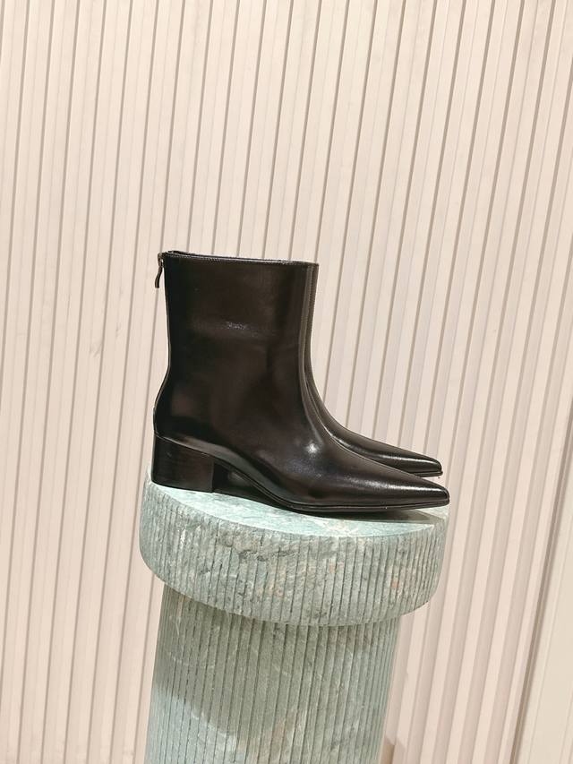 Top version: with zipper: Khaite 25 new autumn and winter pointed short boots S Top version: with zipper: Khaite 25 new autumn and winter pointed short boots S