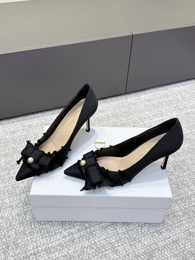 Retailer-grade Dior 25Ss Cd bow pearl kitten heel shoes New Dior shoes recommend Retailer-grade Dior 25Ss Cd bow pearl kitten heel shoes New Dior shoes recommend