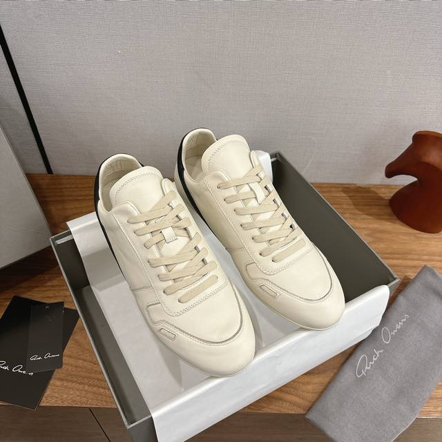 Female, Male Rick Owens Classic Casual German Training Shoes, Owens Full Grain Female, Male Rick Owens Classic Casual German Training Shoes, Owens Full Grain