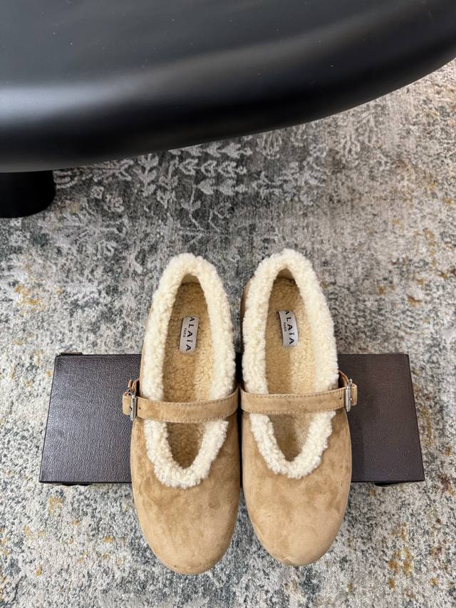 New ballet flats, super popular, I absolutely love them on my feet, so beautifu New ballet flats, super popular, I absolutely love them on my feet, so beautifu