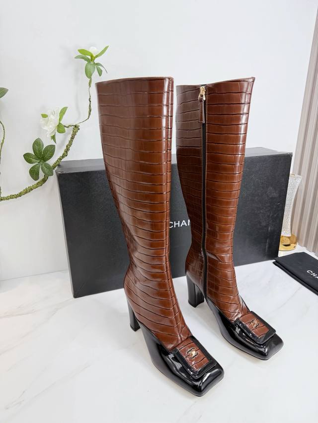 Factory direct. Chanel 2026 Autumn Martin Boots, Sandals, Slippers, Latest Styl Factory direct. Chanel 2026 Autumn Martin Boots, Sandals, Slippers, Latest Styl