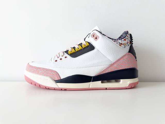 Jordan Air Jordan 3 Red Stardust Synthetic Leather Comfortable Round Toe Non-sli Jordan Air Jordan 3 Red Stardust Synthetic Leather Comfortable Round Toe Non-sli