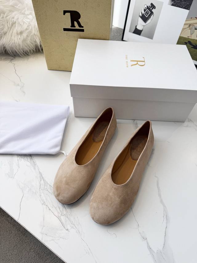 Factory price women's shoes sports original high quality niche trendy brand The Factory price women's shoes sports original high quality niche trendy brand The