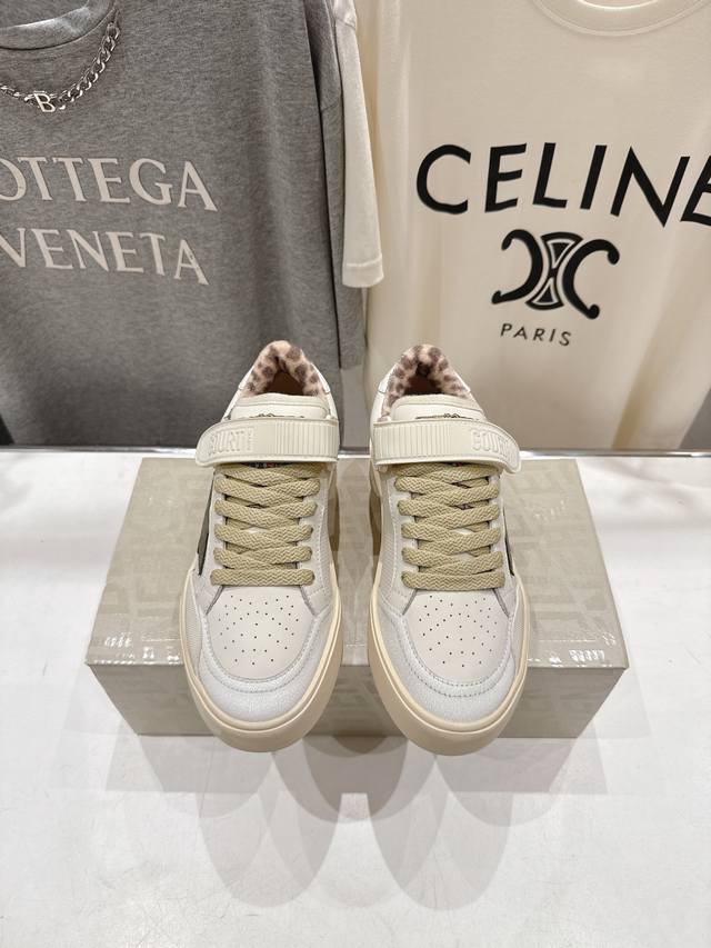 Top-tier version Ggdb new platform casual shoes~~Golden Goose Deluxe Brand F037 Top-tier version Ggdb new platform casual shoes~~Golden Goose Deluxe Brand F037