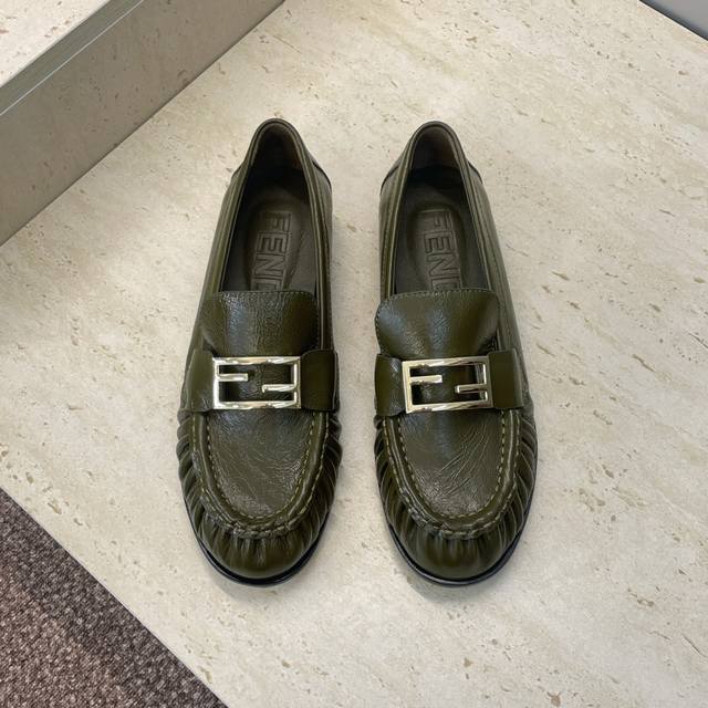 Factory price Fendi 2026 Early Spring New Jelly Color Slip-on Women's Single Sho Factory price Fendi 2026 Early Spring New Jelly Color Slip-on Women's Single Sho