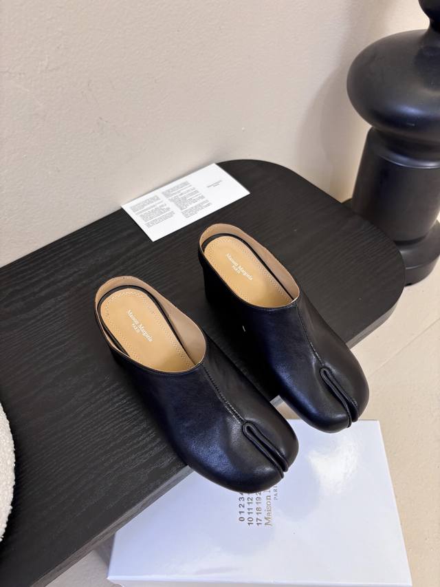 Maison Marginal* Mm6 Apple Head Ballet Sandals Designer Maggie is so talented! U Maison Marginal* Mm6 Apple Head Ballet Sandals Designer Maggie is so talented! U