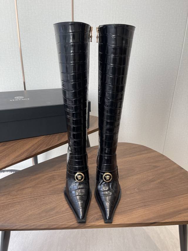 Versace Stiletto Heeled Boots! These knee-high boots are made of Versace Allover Versace Stiletto Heeled Boots! These knee-high boots are made of Versace Allover