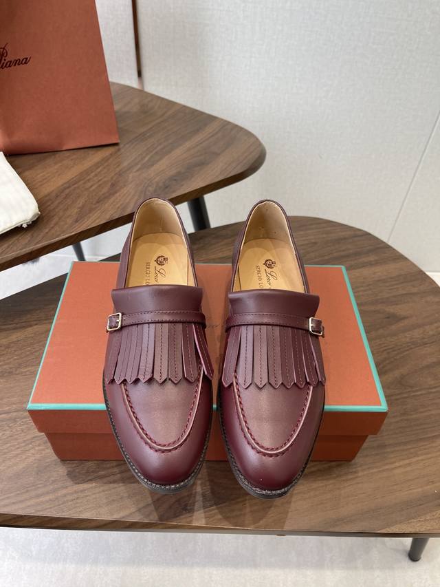 Loropiana 25Ss New Classic High-Gloss Lambskin Loafers Lp has always prioritized Loropiana 25Ss New Classic High-Gloss Lambskin Loafers Lp has always prioritized