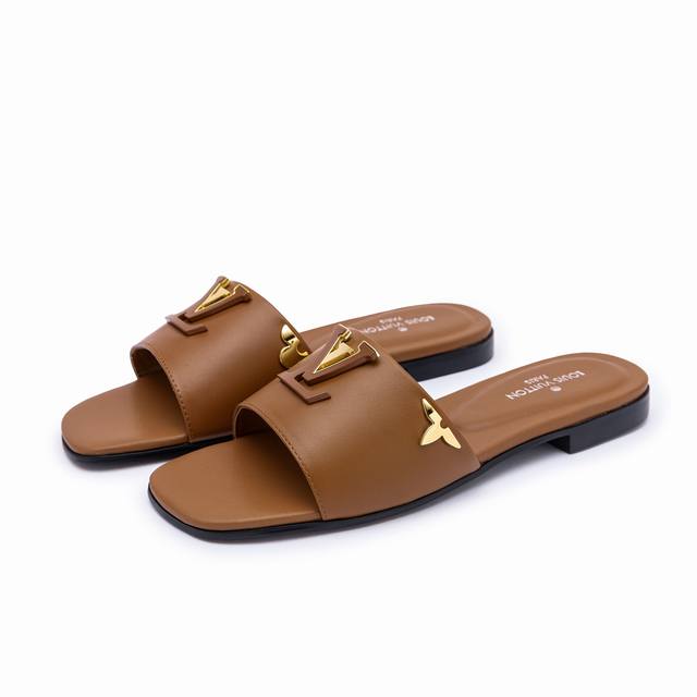 Factory direct price women's sports shoes, original design, LV new style, cowhi Factory direct price women's sports shoes, original design, LV new style, cowhi