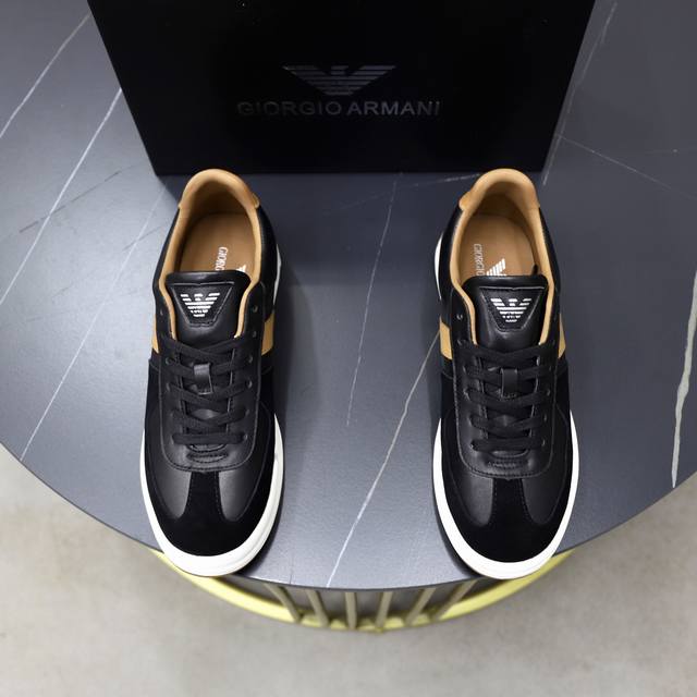 Factory Price: Brand: Armani Standard Sizes: 38-44, 45 (Custom Sizes) Grade: Sa Factory Price: Brand: Armani Standard Sizes: 38-44, 45 (Custom Sizes) Grade: Sa