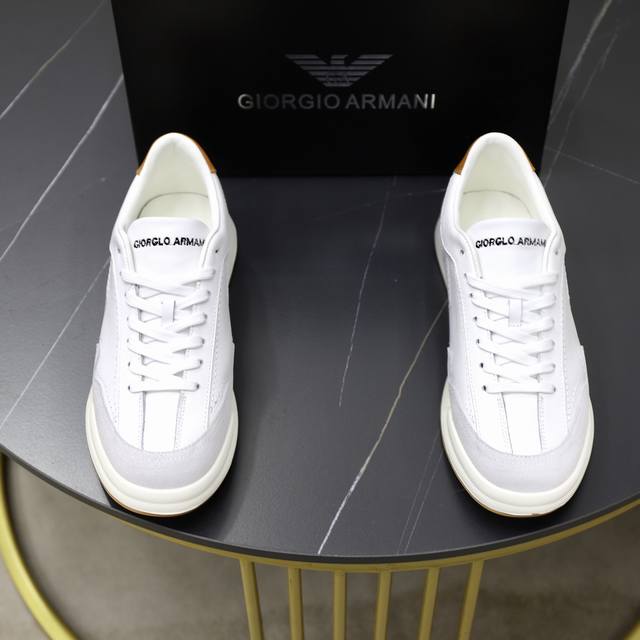 Factory Price: Brand: Armani Standard Sizes: 38-44, 45 (Custom Sizes) Grade: Sa Factory Price: Brand: Armani Standard Sizes: 38-44, 45 (Custom Sizes) Grade: Sa