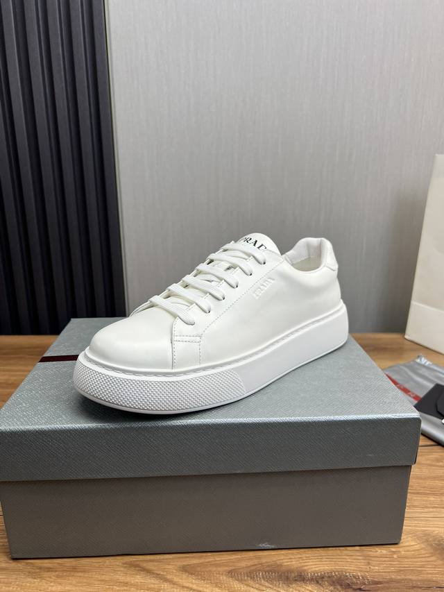 Factory Price DDD Prada Men's Shoes, Bestseller at Department Stores, Same as Of Factory Price DDD Prada Men's Shoes, Bestseller at Department Stores, Same as Of