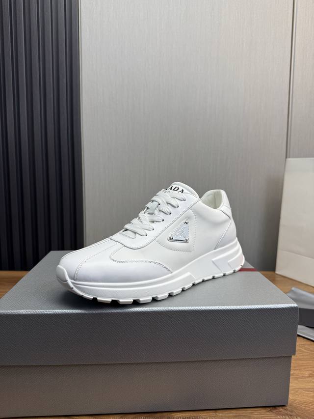 Factory Price DDD Prada Hot Selling Men's Shoes, Official Website Synchronized O Factory Price DDD Prada Hot Selling Men's Shoes, Official Website Synchronized O