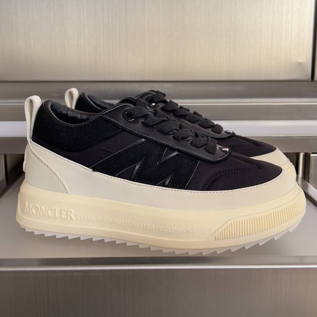 Top-tier version: Women's Moncler Altive Outdoor Thick-soled Casual Sneakers. Or Top-tier version: Women's Moncler Altive Outdoor Thick-soled Casual Sneakers. Or