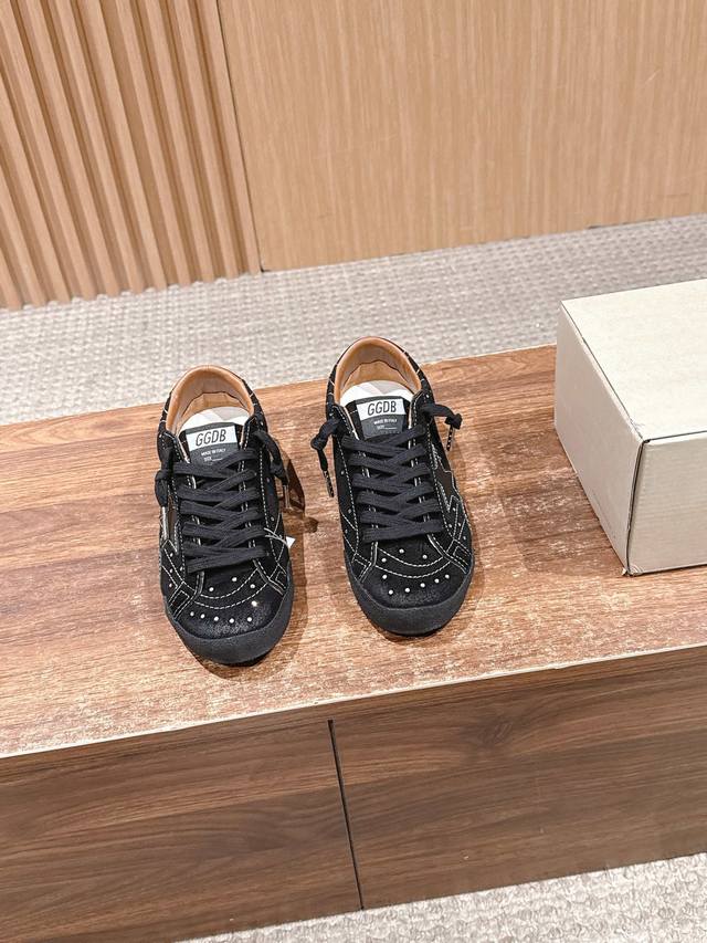 Top-Tier Version# Black Warrior, crafted from all-black suede and adorned with S Top-Tier Version# Black Warrior, crafted from all-black suede and adorned with S