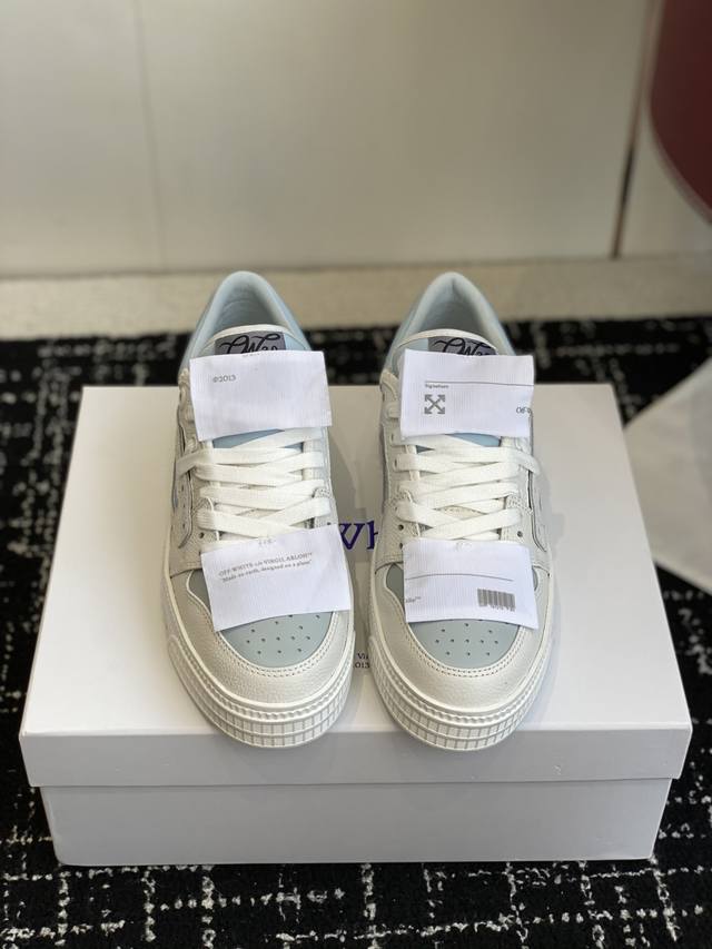 High-quality DDD Off-White New Arrow-themed Color-blocked Lace-up Sneakers for High-quality DDD Off-White New Arrow-themed Color-blocked Lace-up Sneakers for