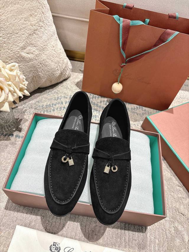 High-end version featuring 12 shades DDD 2026 official website LP new product r High-end version featuring 12 shades DDD 2026 official website LP new product r