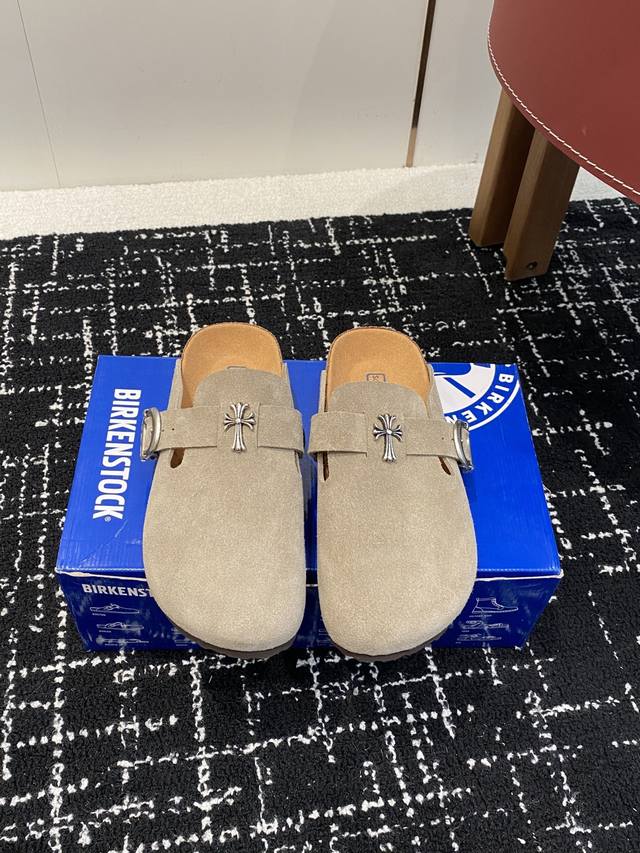 Retailer-grade Birkenstock Chrome Hearts 25Ss New Couple Style Closed-Toe Slippe Retailer-grade Birkenstock Chrome Hearts 25Ss New Couple Style Closed-Toe Slippe