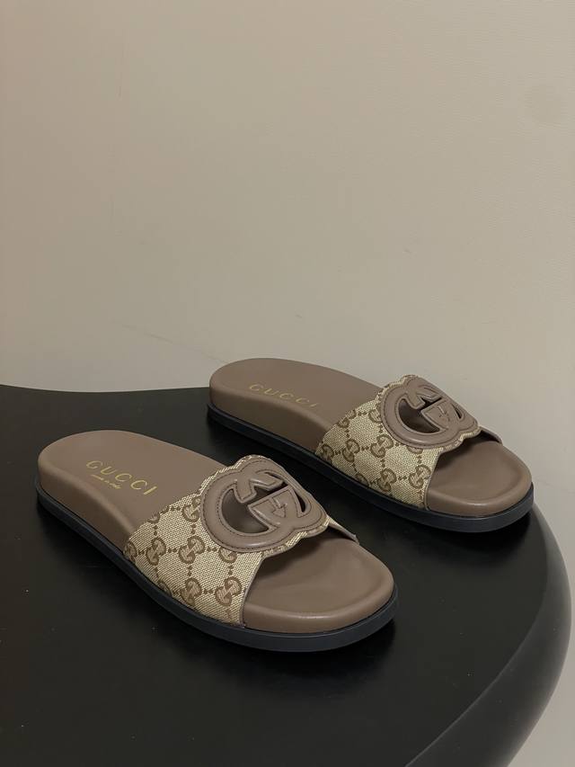 DDD 26Ss Summer New Gucci Double G Hollow-Out Platform Beach Sandals Classic Gg DDD 26Ss Summer New Gucci Double G Hollow-Out Platform Beach Sandals Classic Gg