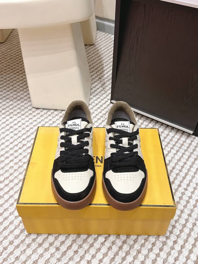 Retail-grade Fendi 2026 Spring/Summer Bestselling Couple Casual Sneakers DDD Fd Retail-grade Fendi 2026 Spring/Summer Bestselling Couple Casual Sneakers DDD Fd