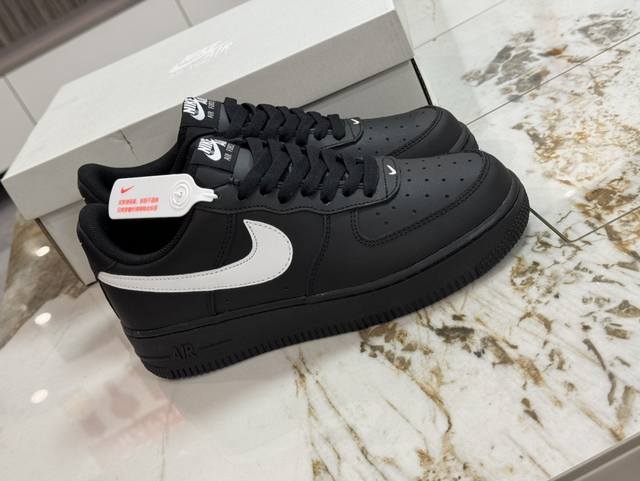 纯原版本 Air Force 1 White Black 白黑空军一号低帮 简约风格设计 经典的af1蓝本 内置气垫 原档案原楦开发 货号:Fz062 10 尺