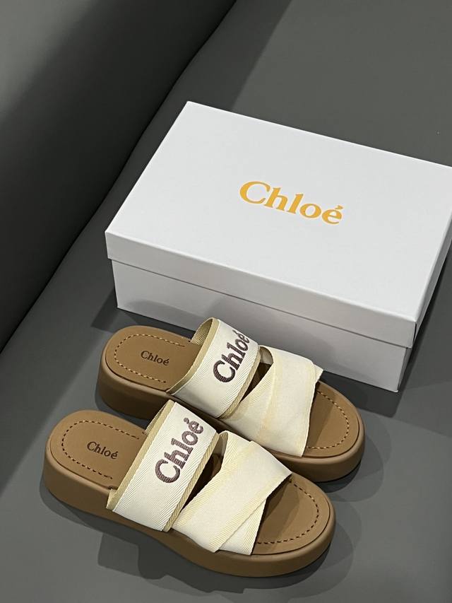 出厂价 刺绣系列 Chloe 克洛伊 最新的交叉牛皮，罗马拖鞋 电绣logo字样 原版私模高密度橡胶发泡鞋底 人工固特异手法穿线 所有的位置刚刚好 所有的工艺与