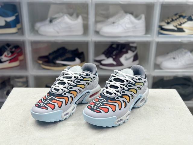 本地 Nk Air Max Plus Drift 2024新款气垫透气跑鞋 Fd4 -002 尺码：36 36.5 37.5 38 38.5 39 40 40.