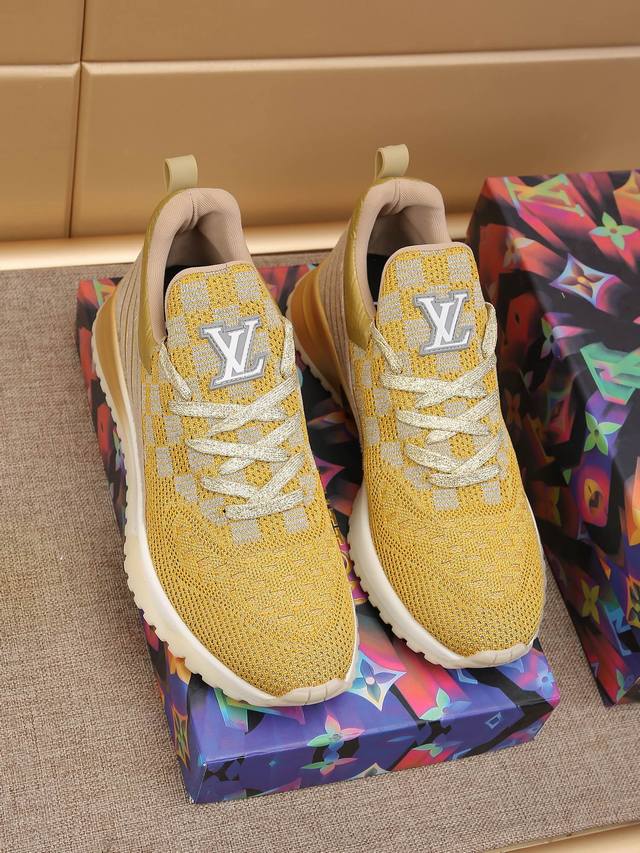 商品商标:Louis Vuitton 路易威登 正码码数:38-44 45 46 定做 商品材料:男士经典休闲运动鞋，口飞织面料，透气网里，半透明玻璃胶大底，四