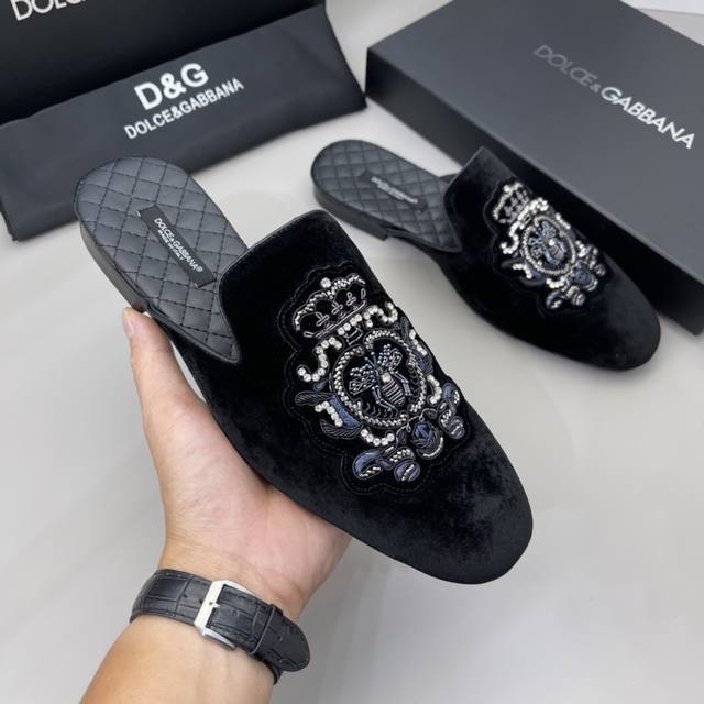 实价批 Dolce & Gabbana 高品质印度丝 纯手工刺绣d&G 原版进口天鹅绒面料 一体式裁剪 体现专柜品质 水染牛皮内里 原版大底 高品质 码数38-