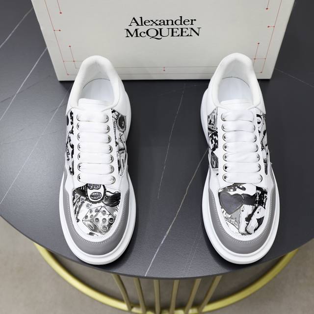 Alexander mcqueen 麦昆 情侣款经典明星爆款百搭小白鞋，原版1：1复刻， 原版大底！新色不断更新 面料：定制原版进口意大利丝绸牛皮3D丝印 内