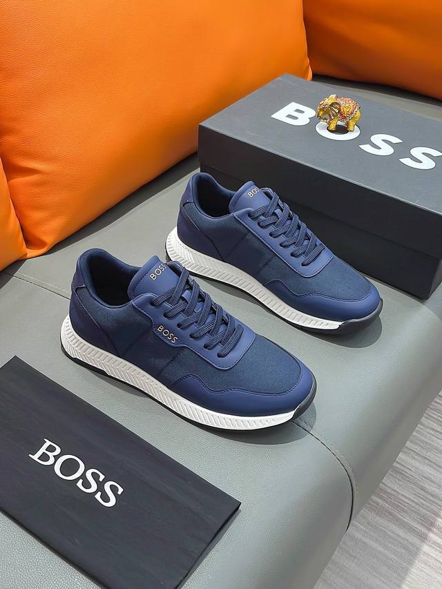 商品名称：BOSS 波士 正规码数: 38-44 休闲鞋 商品材料：精选 牛皮鞋面，舒适羊皮内里 ；原厂大底。