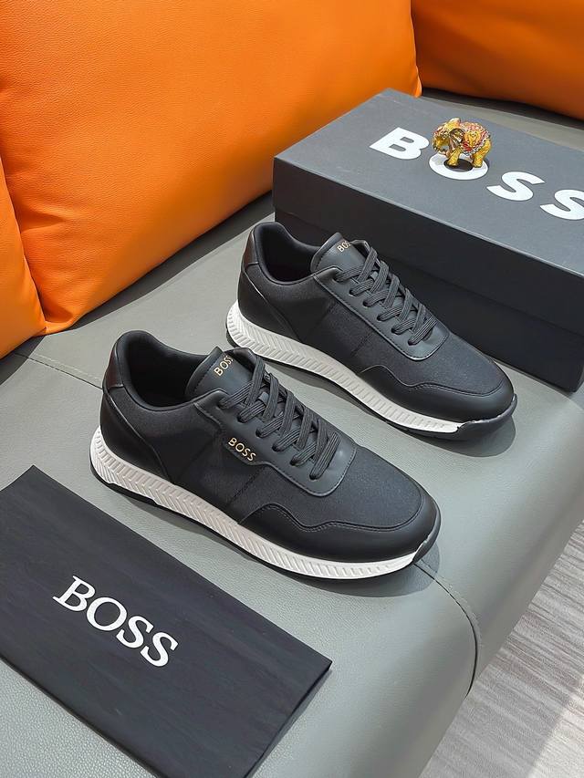 商品名称：BOSS 波士 正规码数: 38-44 休闲鞋 商品材料：精选 牛皮鞋面，舒适羊皮内里 ；原厂大底。