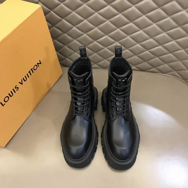 L家 顶级P: Size：39-44 45定做 奢品新款Ranger高帮男靴，购入原版精准复刻，1:1打造顶级精品，本款 L* v Ranger 及踝靴结合标志