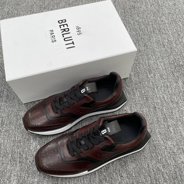 BERLUTI 布鲁提 新款Pulse男士皮革运动鞋，Berluti 的历史回溯至 1895 年的巴黎，历来由四代的家族成员经营，以深厚的制楦技艺、渊博的高级鞋