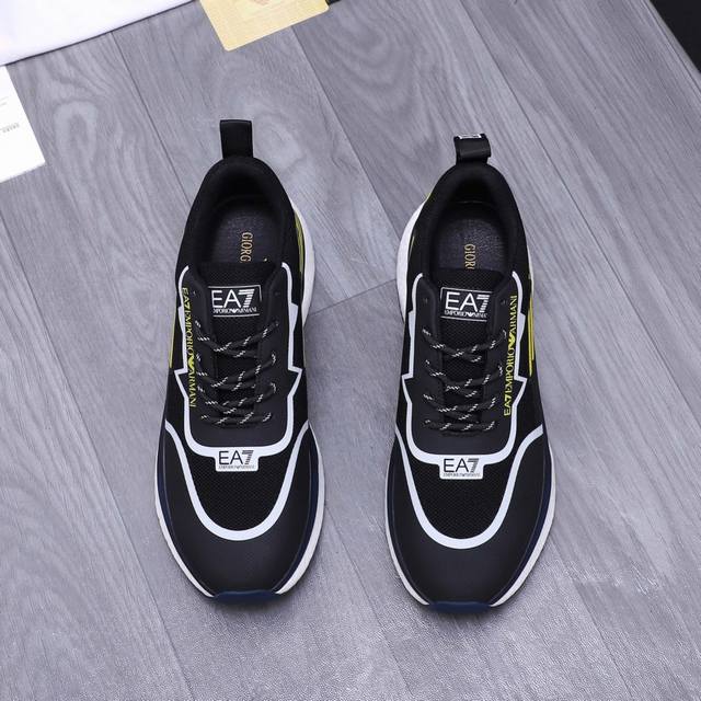 商品商标：ARMANI 阿玛尼 休闲鞋 正码码数: 38-44 商品材料：精选网拼接丝印鞋面 网布内里 橡胶大底