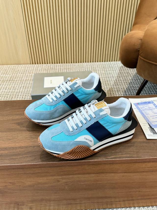 出厂价 汤姆 TOM FORD 美国复古轻奢 情侣款size：35-44 TOM FORD设计师曾经是古888驰的设计师，来自美国品牌，贸易单，国内罕见，不易撞