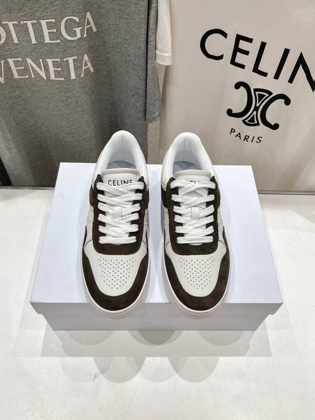 高版本出厂 CELINE*思琳赛琳 2024ss新款徽标系带休闲运动鞋 小白鞋 简单舒服，干净利落，增高显腿细，无论是单穿还是搭配阔腿裤，高街又复古一起来做CE