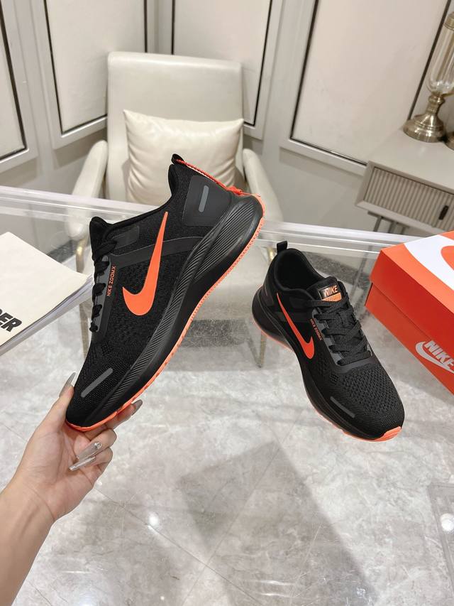 工厂价： 公司级Nike J 2024运动休闲跑步鞋 使用了新型的缓震材料，烫片工艺，加宽设计， 脚感偏韧，后跟有加厚的海绵填充，稳定防滑，极好的透气性，休闲运